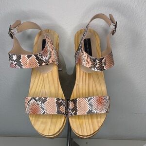 Steve Madden Brown and Tan Snakeskin Sandals